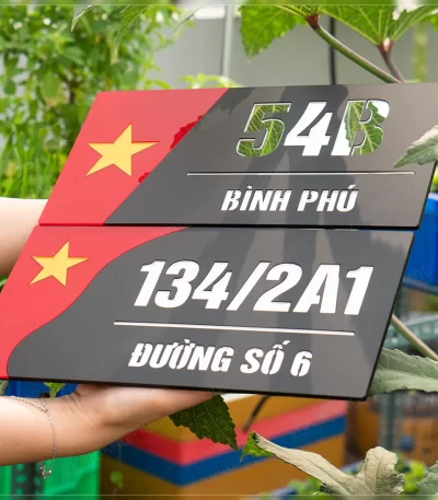 Bảng số nhà mica dán tường lá cờ nổi bật (11)