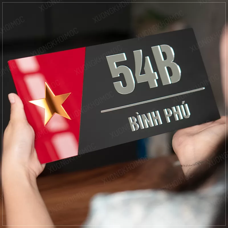 Bảng số nhà mica dán tường lá cờ nổi bật (5)
