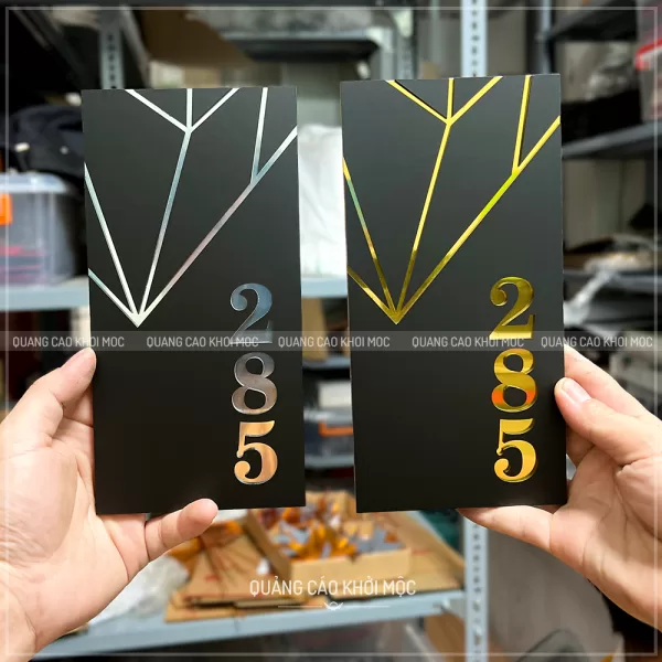 Bảng Số Phòng Mica Cao Cấp Đen Vàng và Trắng Đen KMS-22 (1)