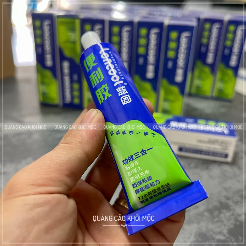 Keo Dán Mica - Làm Bảng Hiệu Mica (3)