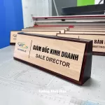 Bảng gỗ chức danh để bàn - Nội dung làm theo yêu cầu KMS-70 - Ảnh 9