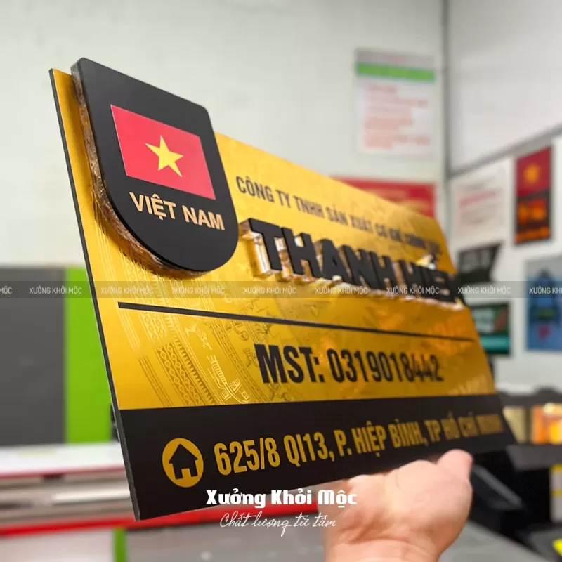 Bảng tên công ty KMS-52: chất liệu Alu gương in UV, chữ nổi - Ảnh 7