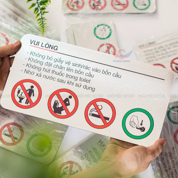Bảng nội quy toilet KMD65 – Giải pháp bảng alu in UV bền đẹp, sang trọng