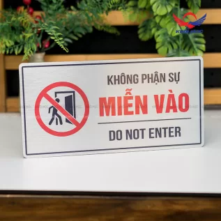 Bảng cấm vào BAL14 – Không phận sự miễn vào / Do Not Enter