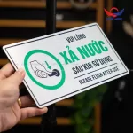 Biển báo nhắc nhở xả nước BAL09 | bảng Alu, song ngữ - Giải pháp hiệu quả cho nhà vệ sinh - Ảnh 3