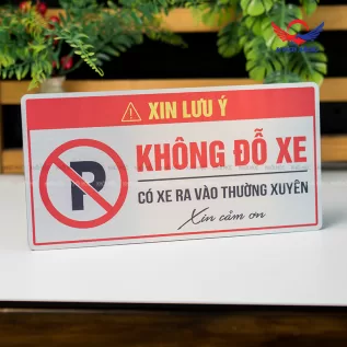 Biển báo Không đỗ xe – Có xe ra vào thường xuyên BAL12
