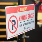 Biển báo Không đỗ xe – Có xe ra vào thường xuyên BAL12 - Ảnh 7