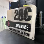 Biển số nhà inox chữ nổi 3D phối mica đen SNI02 - Ảnh 5