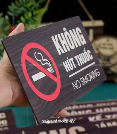 bảng cấm thuốc alu vân gỗ dal06 biển no smoking dán tường đẹp rõ ràng