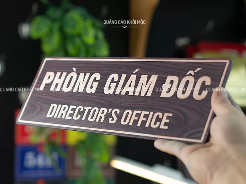 Bảng tên phòng giám đốc Director's Office DAL02 chất liệu alu in UV dán cửa văn phòng
